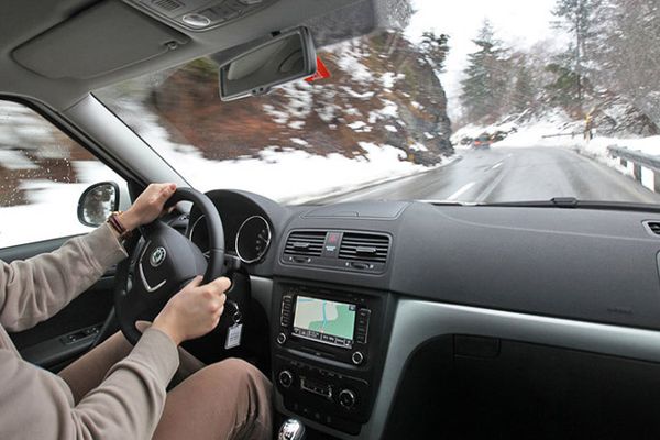 Зима - оптимальное время для уроков вождения